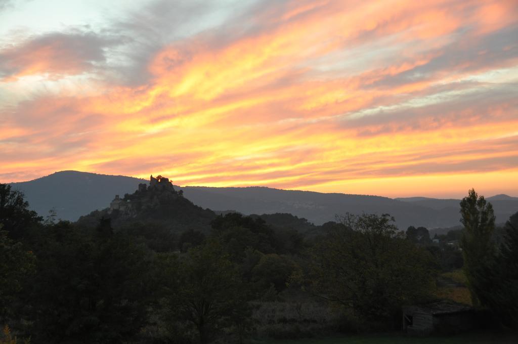 Bed and Breakfast Le Mas En Provence Entrechaux Exterior foto